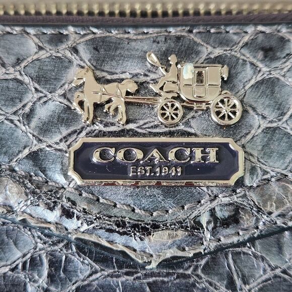 Coach Exotic Vintage Emboss Leather Cobalt Blue Snakeskin Accordion Large Wallet - Picture 2 of 12